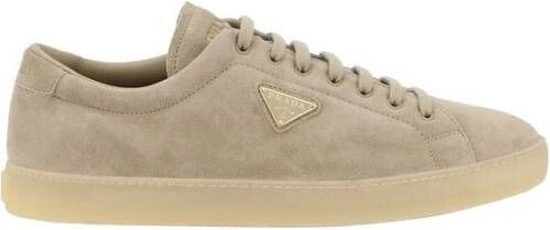 Prada Suède Sneakers met Iconisch Logo