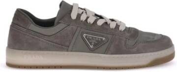 Prada Suède Veterschoenen met Driehoekig Detail