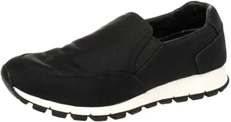 Prada Vintage Pre-owned Canvas sneakers Black Dames