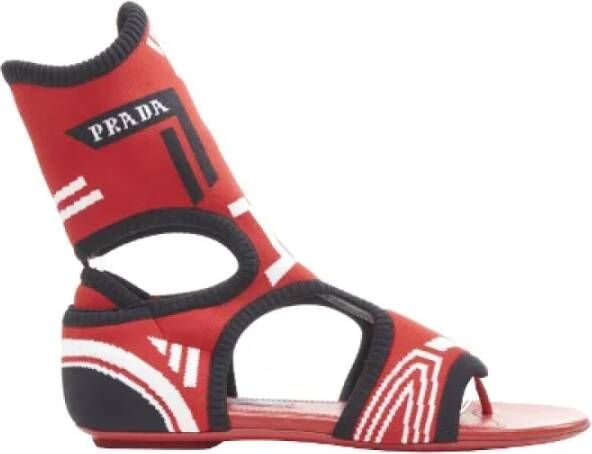 Prada Vintage Pre-owned Fabric sandals Red Dames