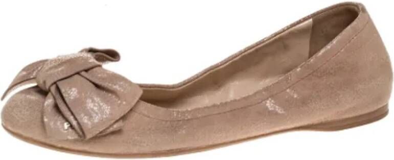 Prada Vintage Pre-owned Leather flats Beige Dames