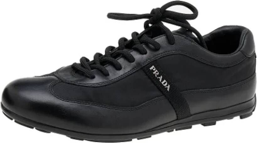 Prada Vintage Pre-owned Nylon sneakers Black Dames