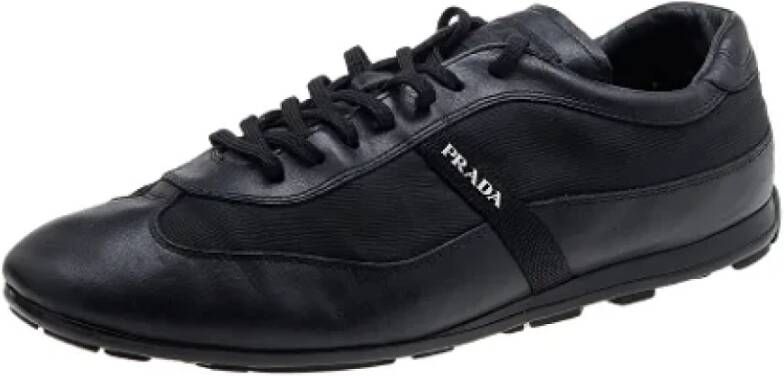 Prada Vintage Pre-owned Nylon sneakers Black Dames