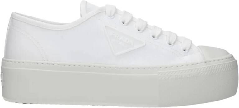 Prada Stijlvolle Sneakers met Plateauzool White Dames