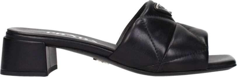 Prada Zwarte leren platte sandalen met logo