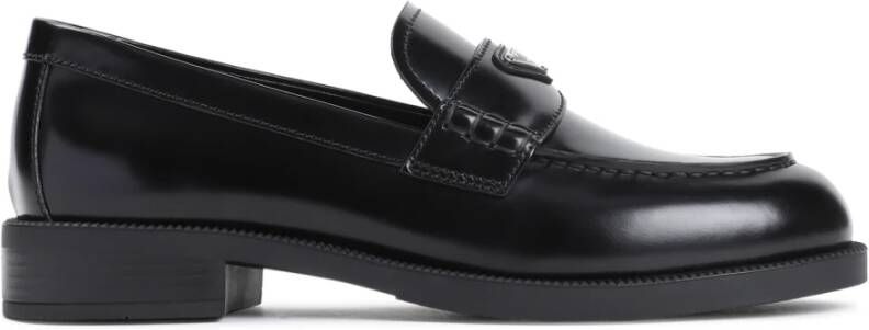 Prada Zwarte Loafer Schoenen Elegante Stijl