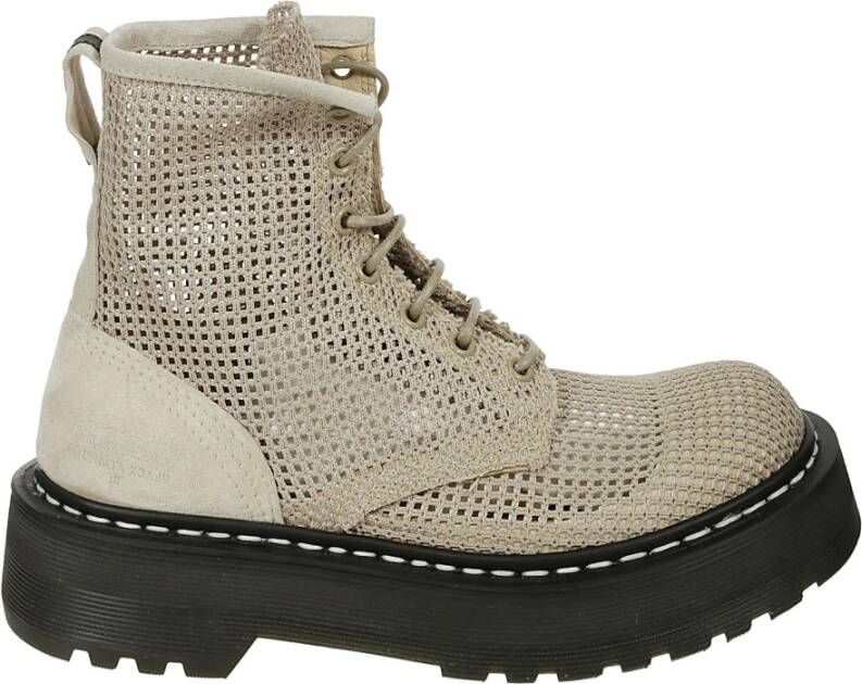 Premiata Beige Geperforeerde Suède Laars met Rubberen Zool
