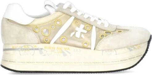 Premiata Beige Witte Sneakers Ronde Neus Vetersluiting