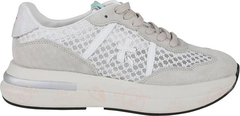 Premiata Lichtbeige Sneakers met Chunky Zool