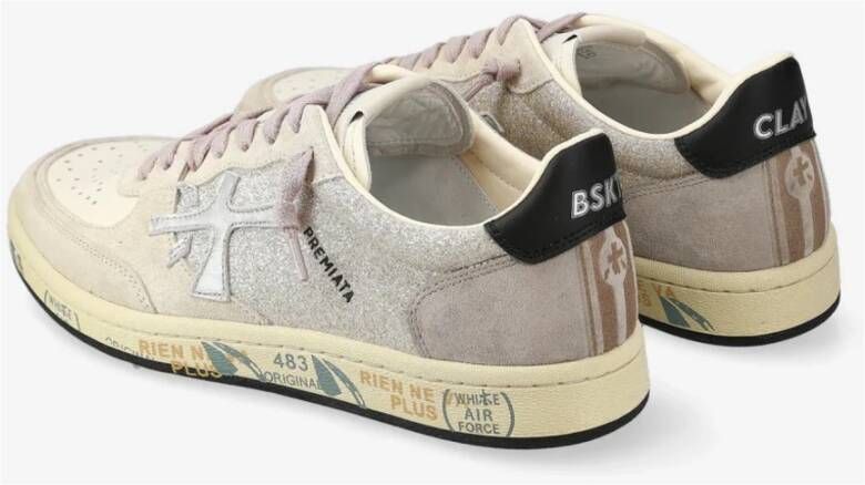 Premiata Leren Sneakers met Gebarsten Leren Bovenwerk Beige Dames