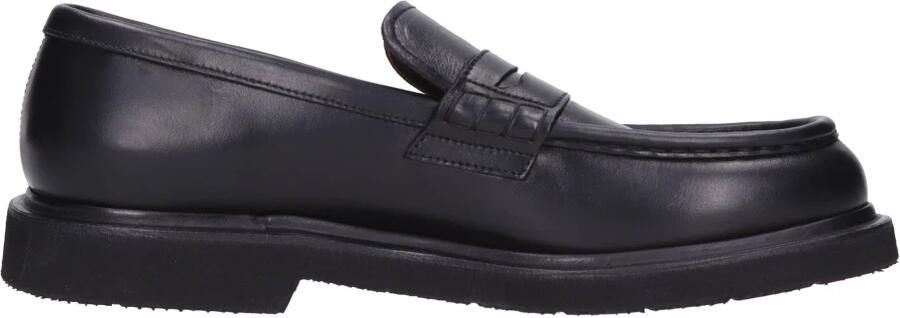 Premiata Platte schoenen Zwart