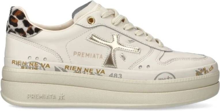 Premiata Stijlvolle Sneakers voor Mannen en Vrouwen Beige Dames