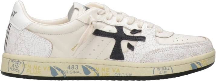 Premiata Witte Leren Sneakers met Gebarsten Details