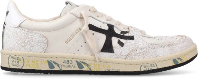 Premiata Witte Sneakers met Zwarte Accenten