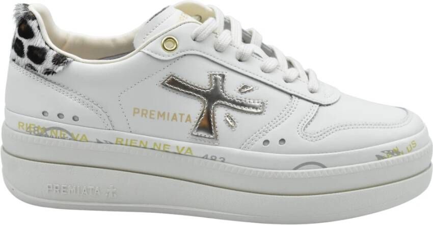 Premiata Witte Veterschoenen met Lage Top