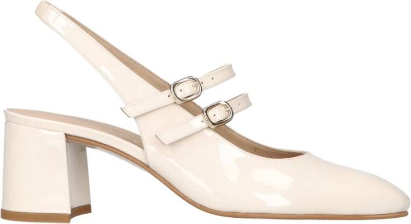 Pretty Ballerinas Elegante gesloten ballerina's in Mercedes-stijl