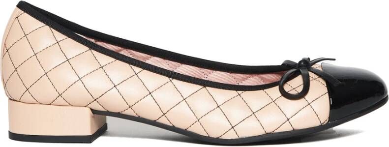 Pretty Ballerinas Nude en Zwarte Leren Ballerina`s