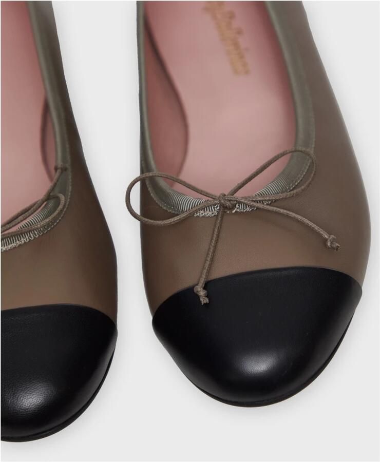 Pretty Ballerinas - Foto 2