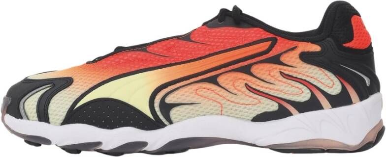 Puma Rode Inhale Sneakers Herfst Winter Stijl