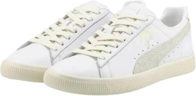 Puma Clyde Base Sneakers voor White
