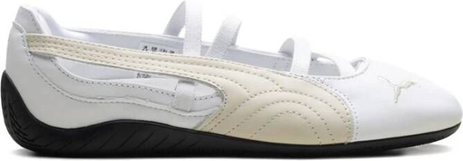 Puma Witte Slip-On Sneakers met Uitgesneden Details