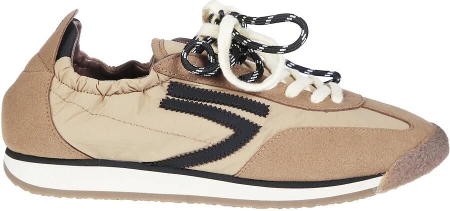 Puraai Sneakers