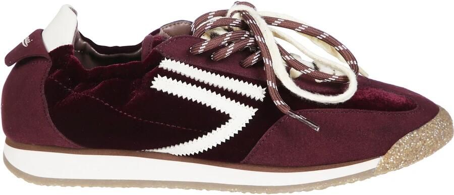 Puraai Sneakers