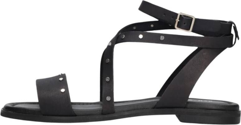 Red Rag Zwarte Leren Sandalen met Studs