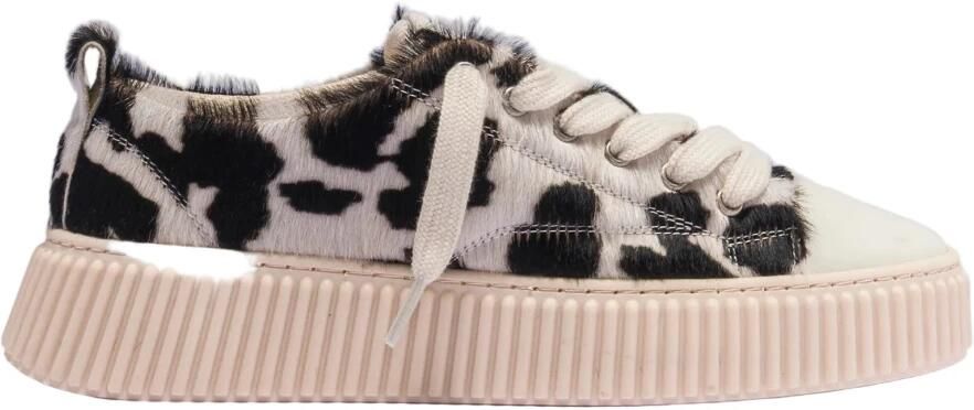 Rhun 2027 Grain Leather Sneakers