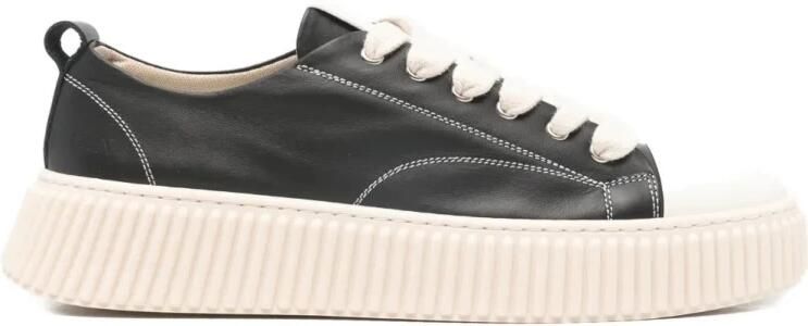 Rhun Sneaker
