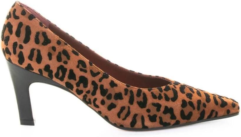 Roberto Festa Pumps met Luipaardprint en Puntneus