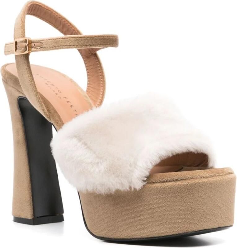 Roberto Festa Sandalen met gesp en blokhak