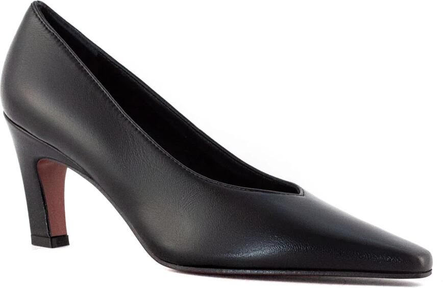 Roberto Festa Zwarte leren pumps met puntige neus