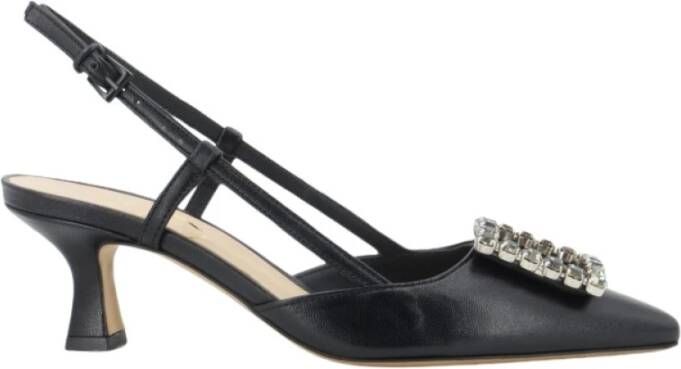Roberto Festa Zwarte leren pumps met gespdetail