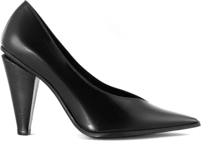 Roberto Festa Zwarte Venus Leren Pumps Puntige Neus