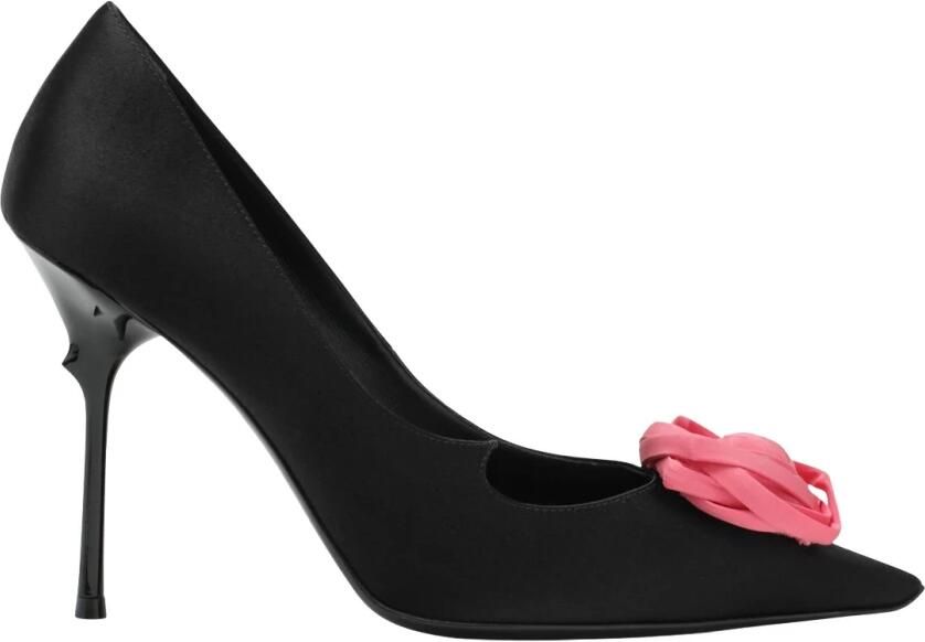 Roger Vivier Epine Rose Pump