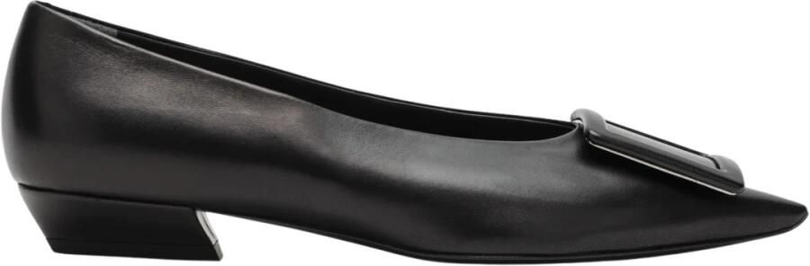 Roger Vivier Puntige Ballerina met Bedekte Gesp