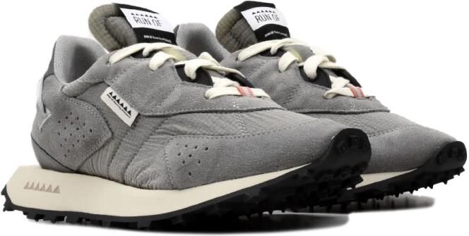 Run Of Sneakers OXYGEN M