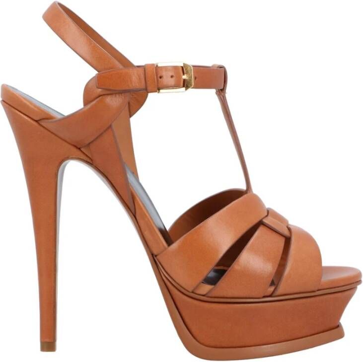 Saint Laurent Elegante Platformhakken met Enkelband