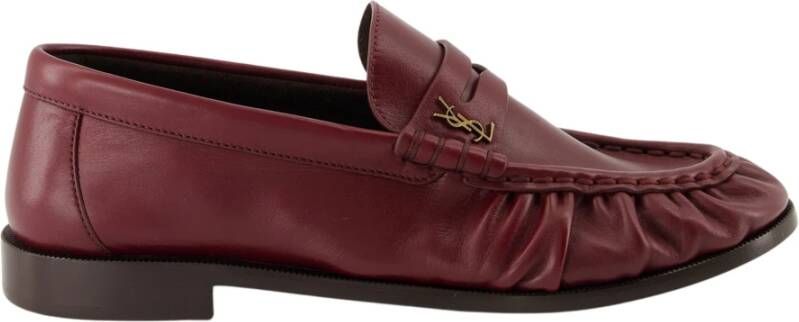 Saint Laurent Rode Loafer Mocassins Elegant Comfortabele Stijl