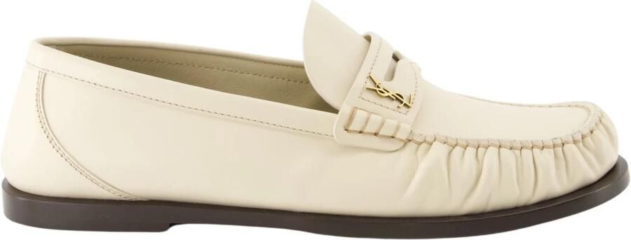Saint Laurent Beige Leren Loafers Lente-Zomer 2025