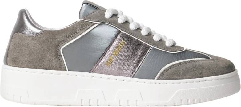 Saint Sneakers Grijze Suède Sneakers voor Vrouwen Gray Dames