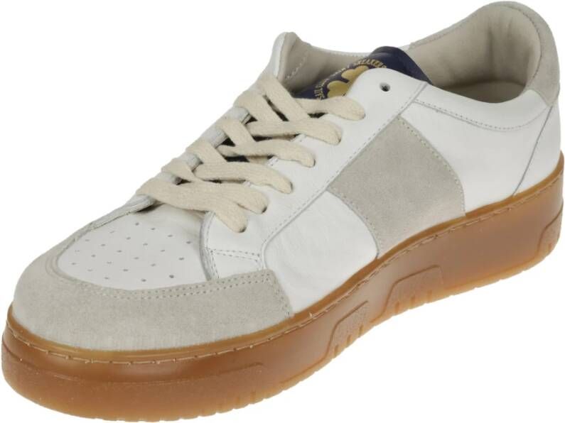 Saint Sneakers Geperforeerde Leren Sneakers White Heren