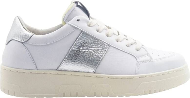 Saint Sneakers Witte Zilveren Leren Sneakers Ss25