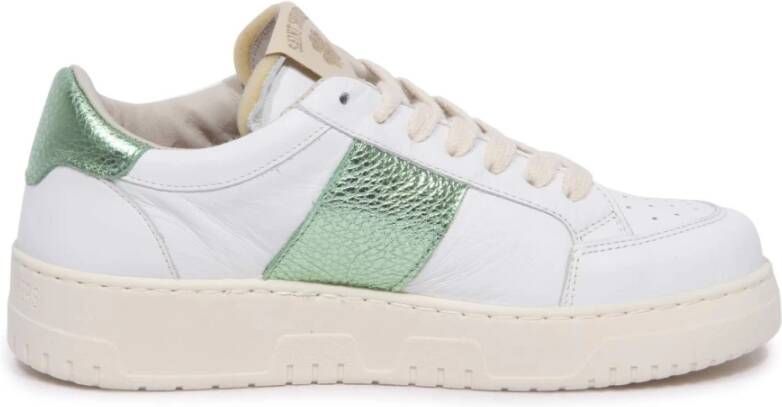 Saint Sneakers Witte groene tennisschoenen gemaakt in Italië