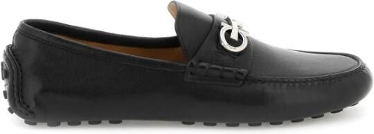 Salvatore Ferragamo Gancini Leren Loafers met Iconisch Detail Black Heren