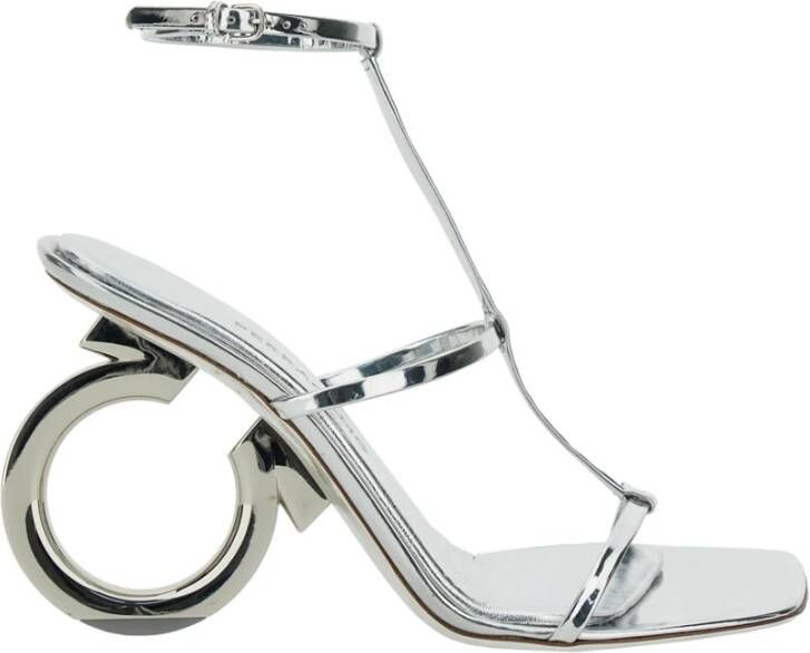 Salvatore Ferragamo Grijze Elina Sandalen Gray Dames