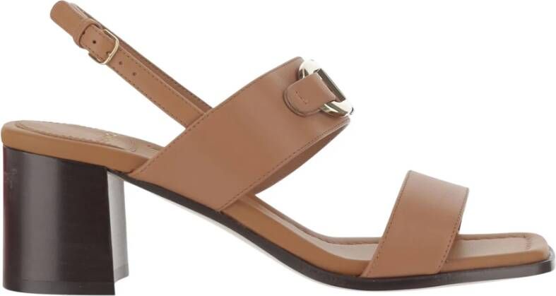 Salvatore Ferragamo Sandalen Leather Sandals With Logo in bruin