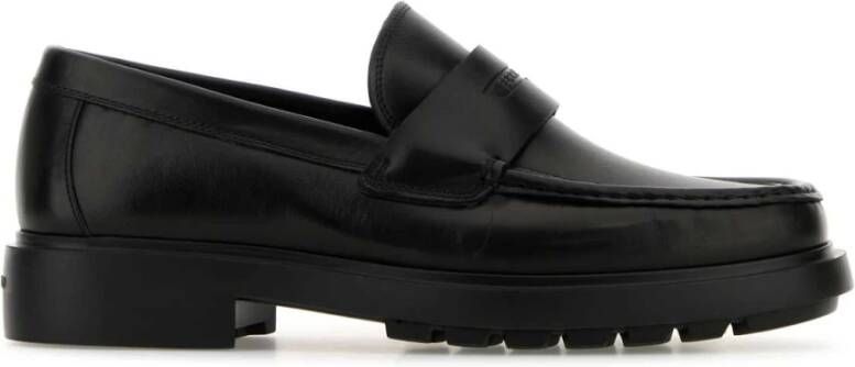 Ferragamo Klassieke zwarte leren loafers