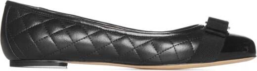 Salvatore Ferragamo Platte schoenen voor vrouwen Black Dames